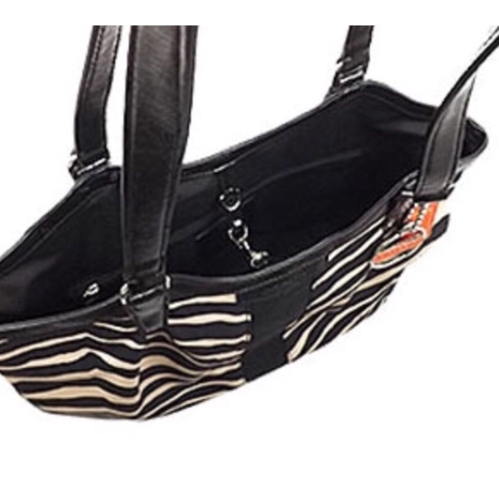 Coach Signature Zebra Print - image 3
